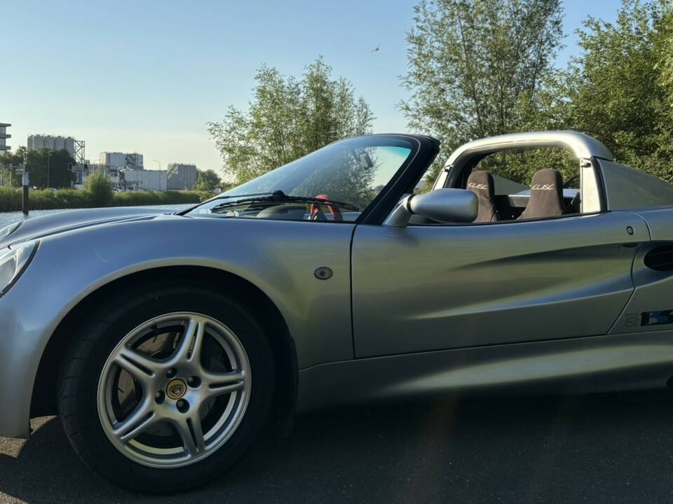 Image 47/83 of Lotus Elise Sport 135 (1999)