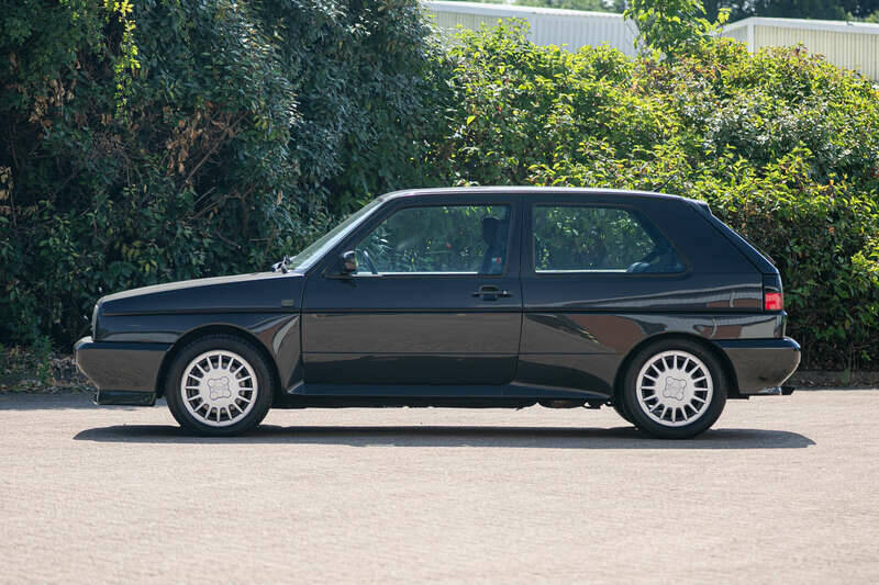 Imagen 5/50 de Volkswagen Golf Mk II GTi G60 1.8 (1989)