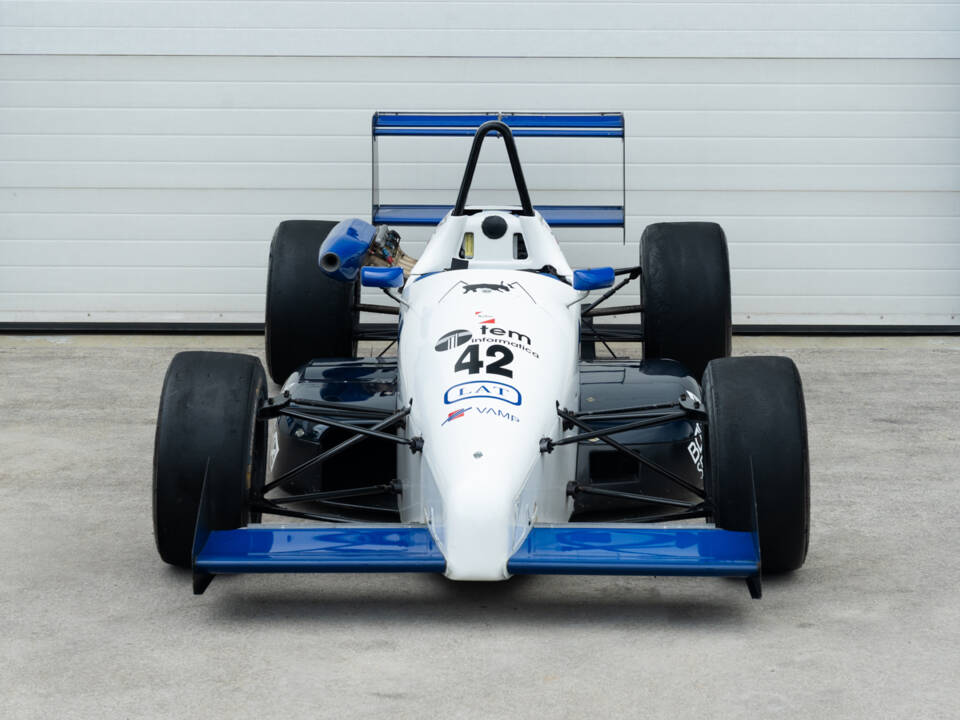 Image 13/64 of Dallara F392 Formula 3 (1992)