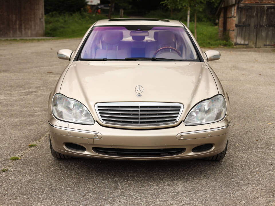 Image 3/76 of Mercedes-Benz S 600 L (2001)