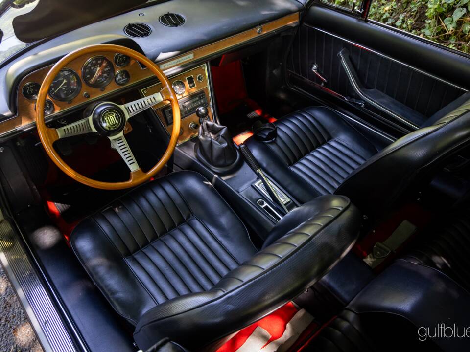 Image 37/67 de FIAT Dino Spider (1968)