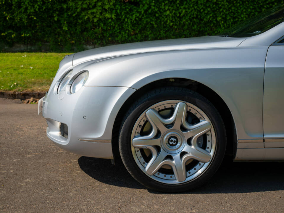 Image 5/12 of Bentley Continental GTC (2008)