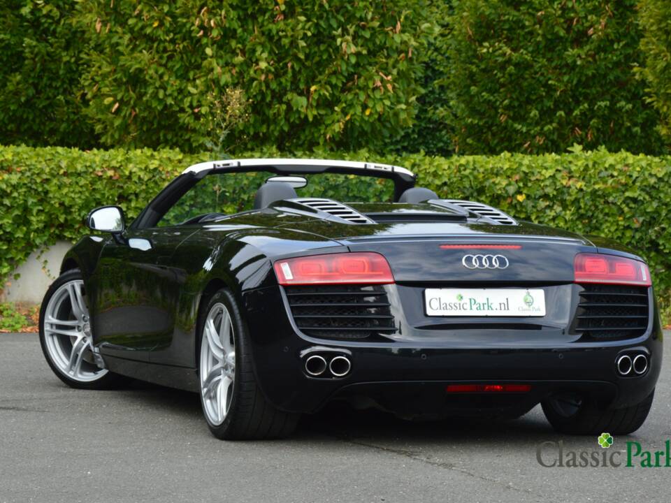 Image 3/50 of Audi R8 Spyder 4.2 FSI Quattro (2011)