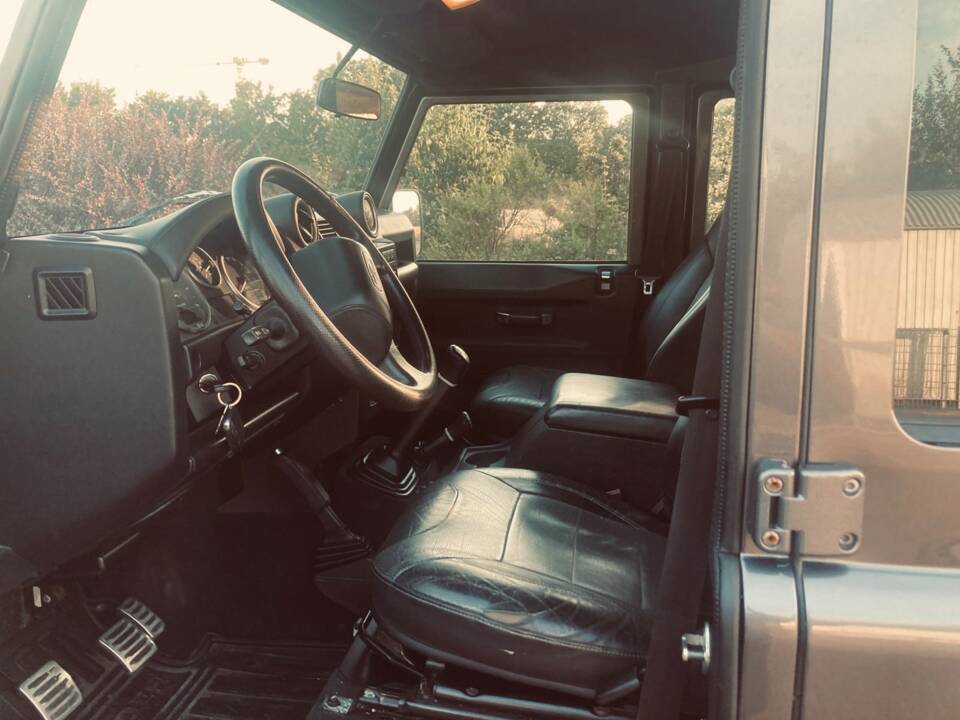 Imagen 7/14 de Land Rover Defender 110 (2015)