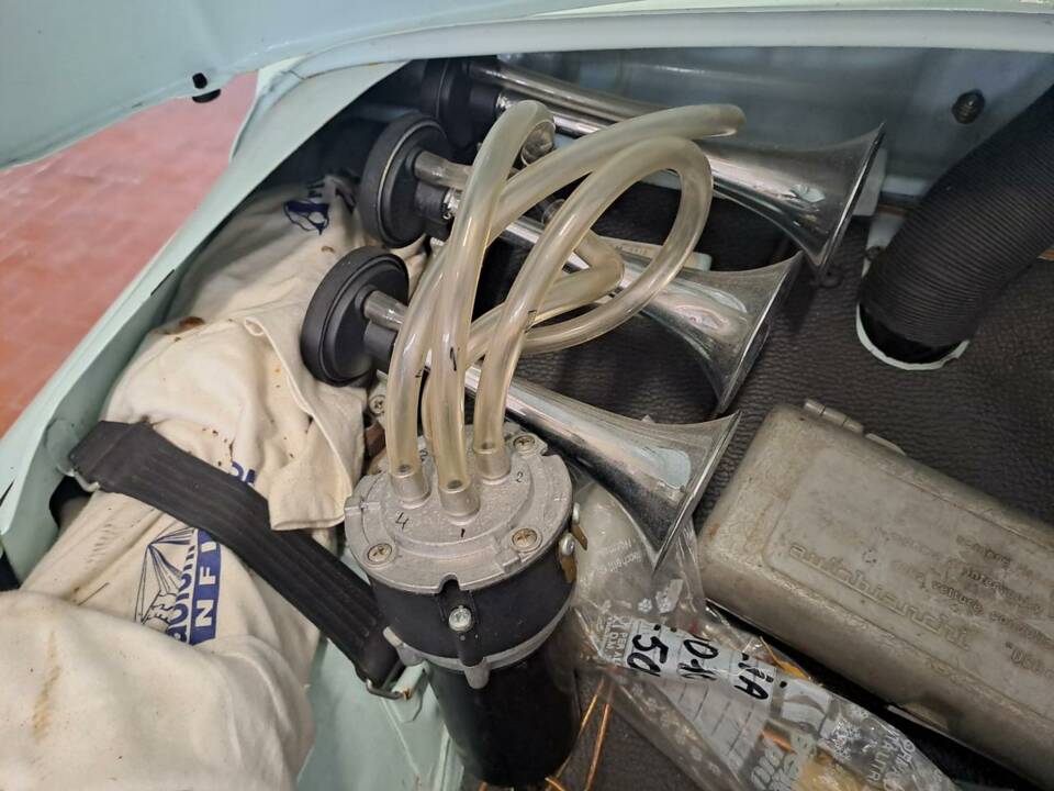 Afbeelding 34/36 van FIAT 500 D (1962)