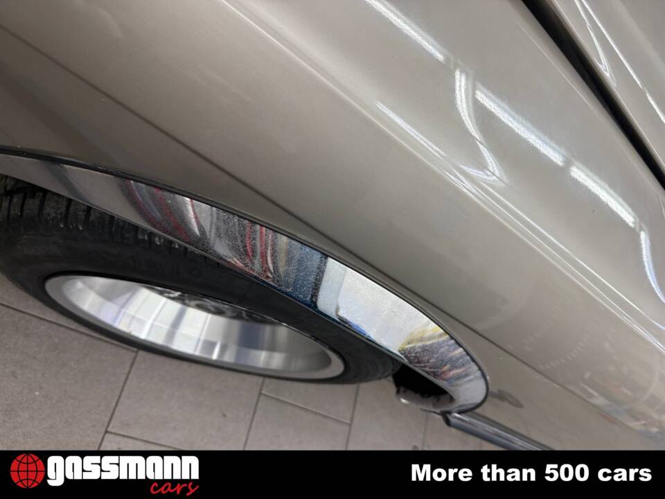 Bild 9/10 von Mercedes-Benz 500 SL (1980)