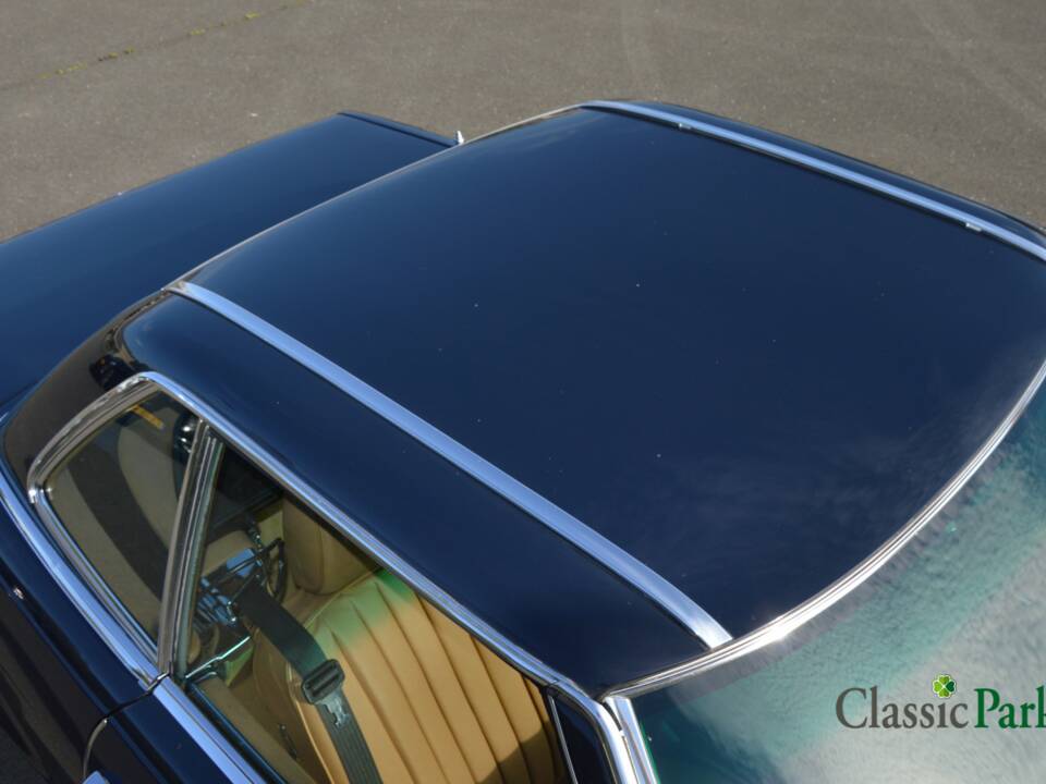 Image 11/50 de Mercedes-Benz 380 SL (1982)