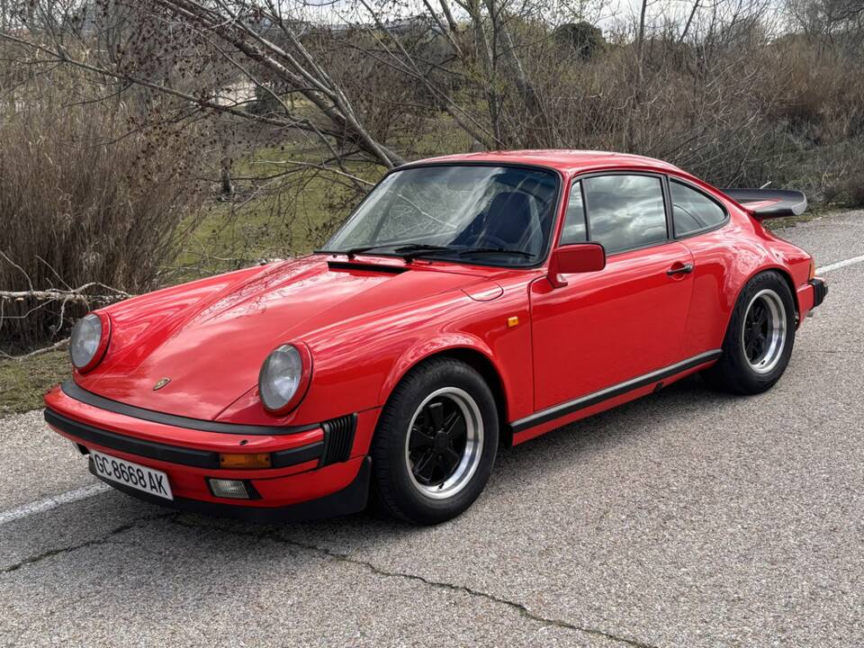 Bild 6/8 von Porsche 911 Carrera 3.2 (1984)