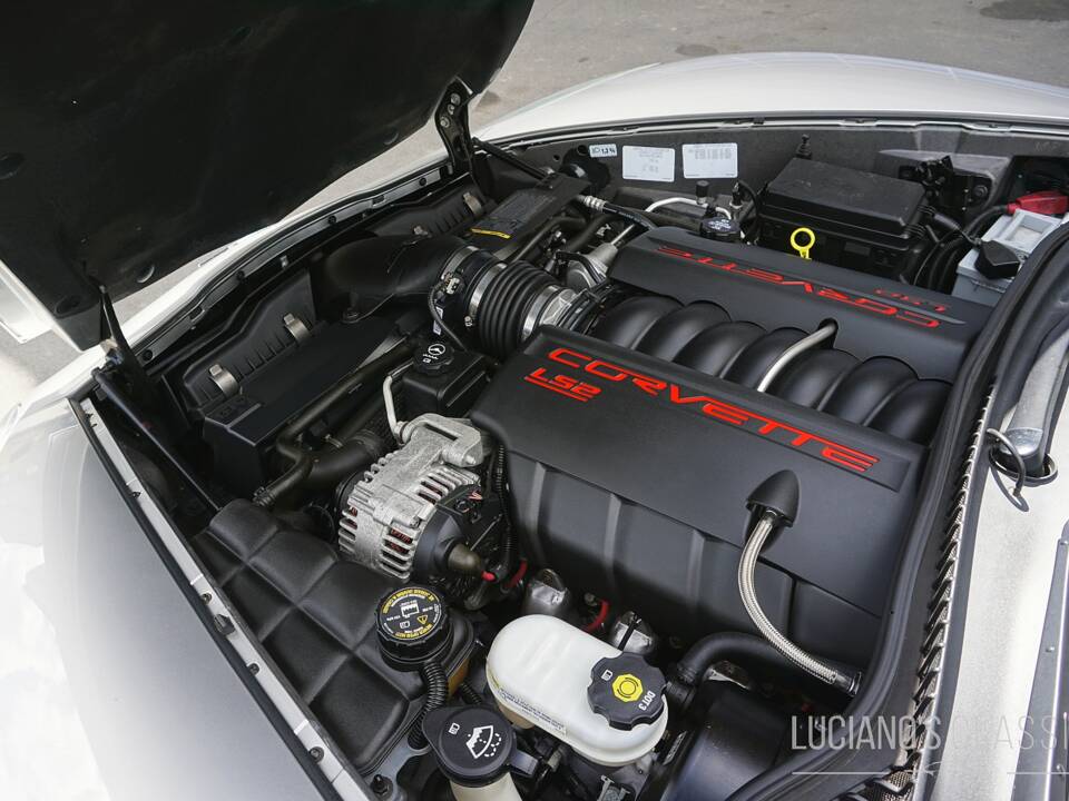 Bild 36/41 von Chevrolet Corvette (2005)
