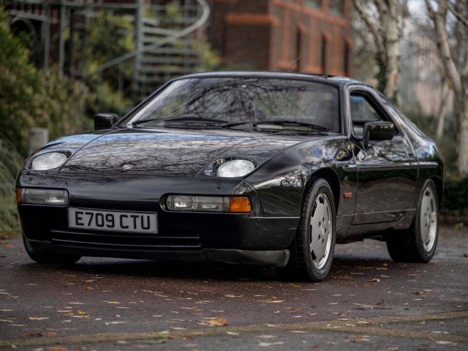 Image 1/7 of Porsche 928 S4 (1987)