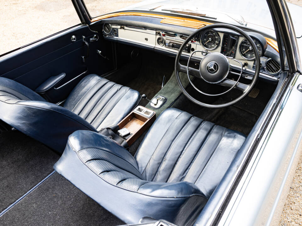 Bild 4/41 von Mercedes-Benz 250 SL (1967)