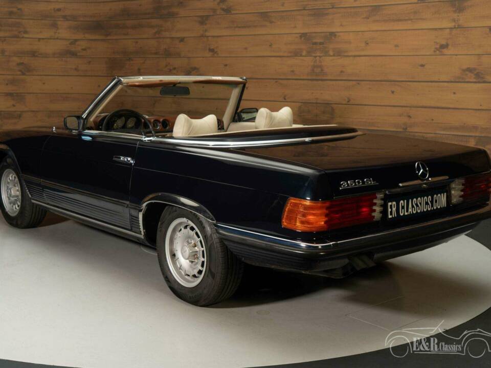 Image 6/20 of Mercedes-Benz 350 SL (1971)