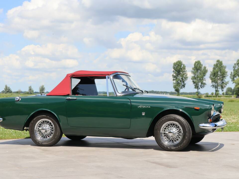 Image 11/50 of Sunbeam Alpine Mk IV (1965)