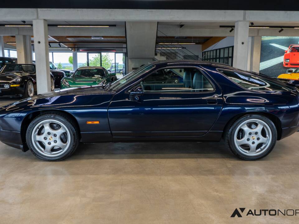 Afbeelding 7/50 van Porsche 928 GTS (1992)