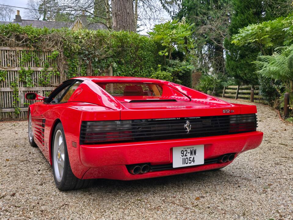 Image 63/79 of Ferrari 512 TR (1992)