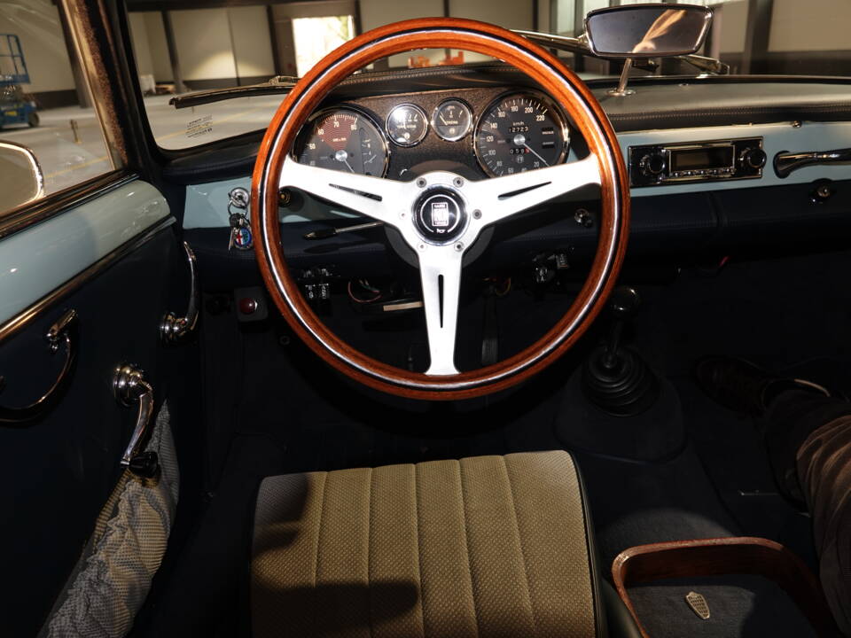 Immagine 7/11 di Alfa Romeo Giulia 1600 Sprint (1963)