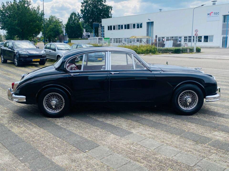 Bild 46/50 von Jaguar Mk II 3.4 (1962)