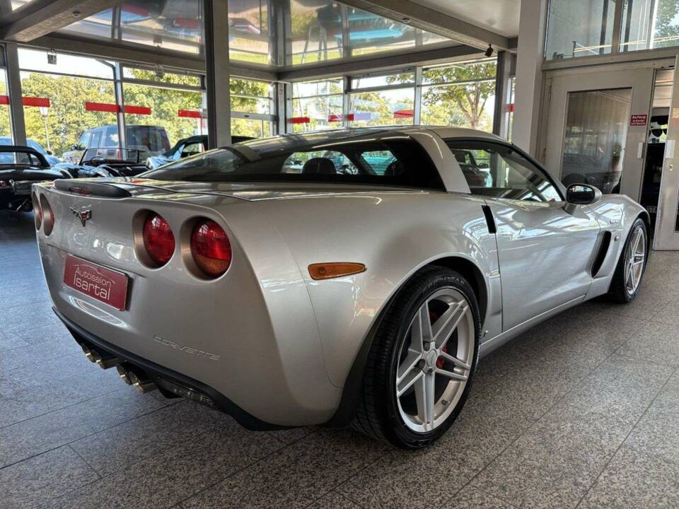 Image 26/31 of Chevrolet Corvette Z06 (2007)