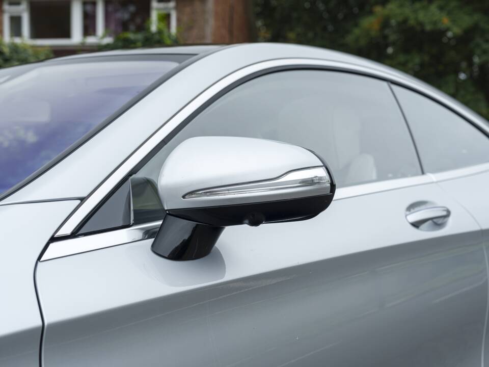 Immagine 12/31 di Mercedes-Benz S 63 AMG S 4MATIC (2019)