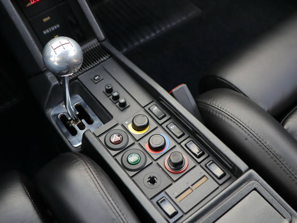 Image 19/50 of Ferrari Testarossa (1985)