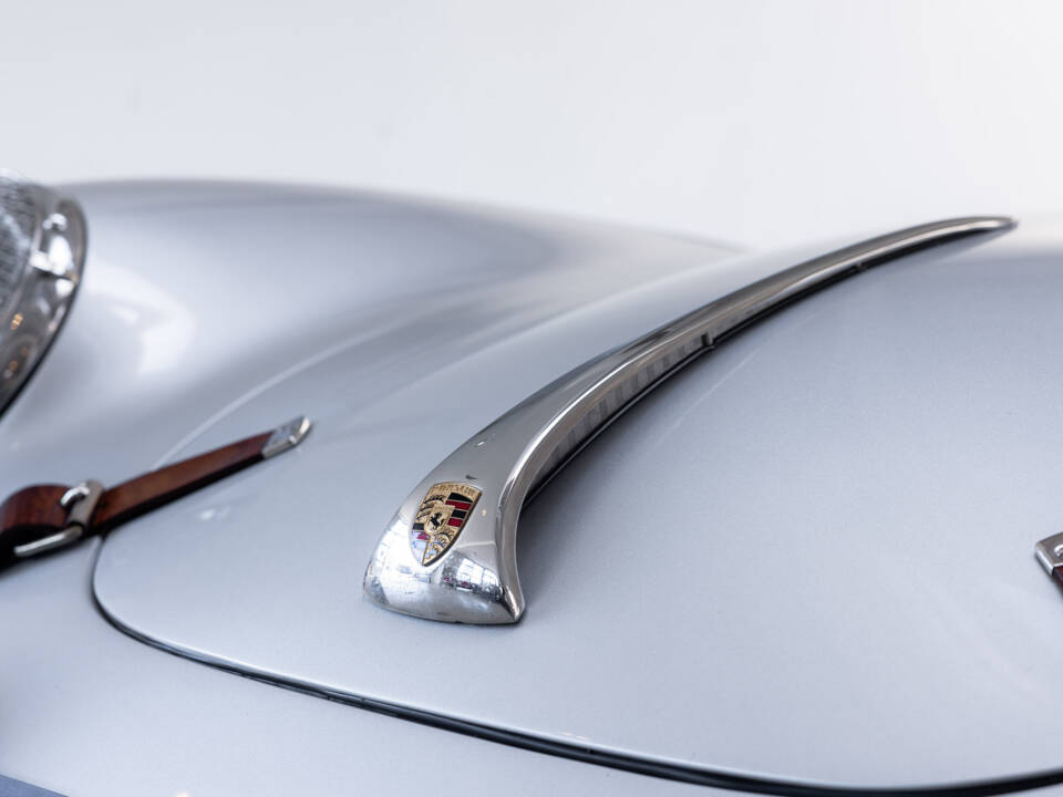 Image 29/41 of Porsche 356 C 1600 SC (1963)
