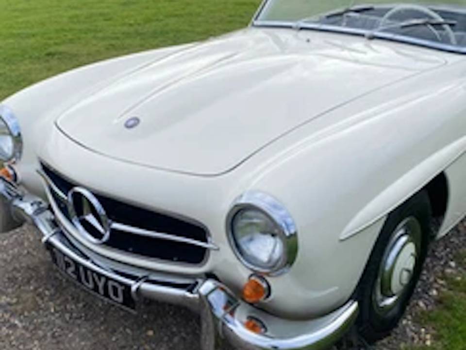 Image 12/23 of Mercedes-Benz 190 SL (1961)