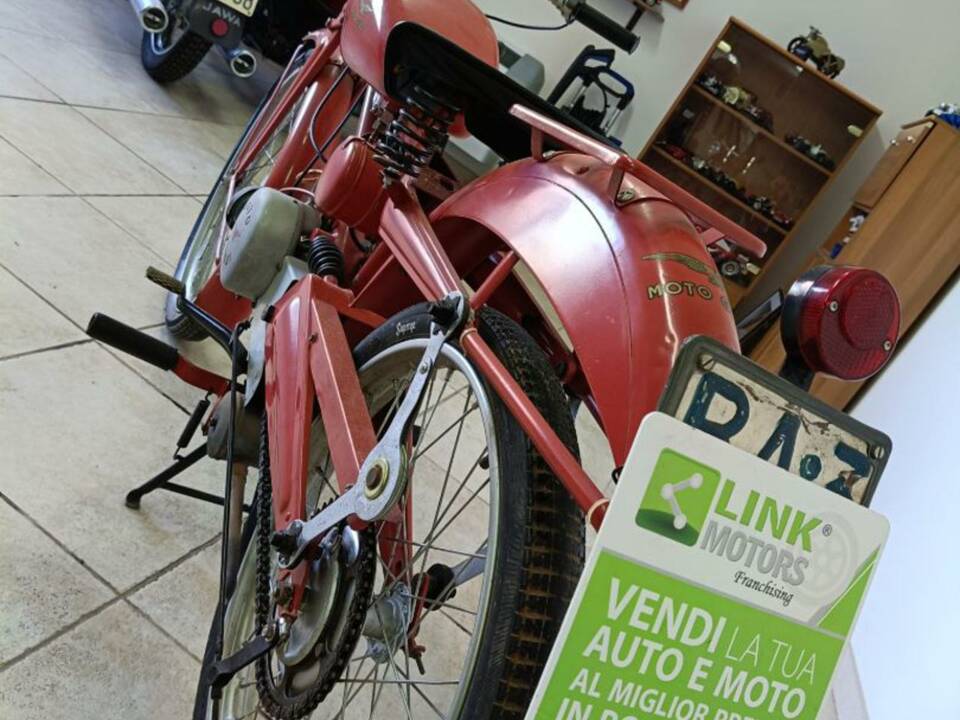 Image 22/25 of Moto Guzzi Cardellino 65 (1954)