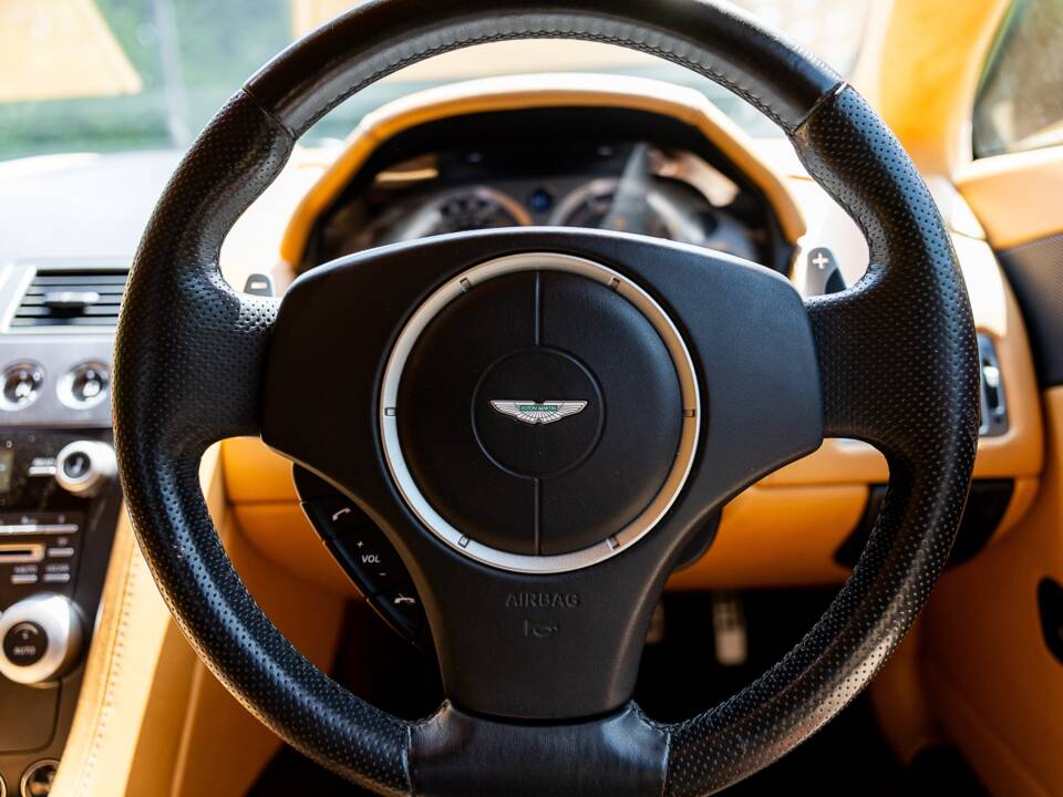 Image 30/45 de Aston Martin V8 Vantage (2008)
