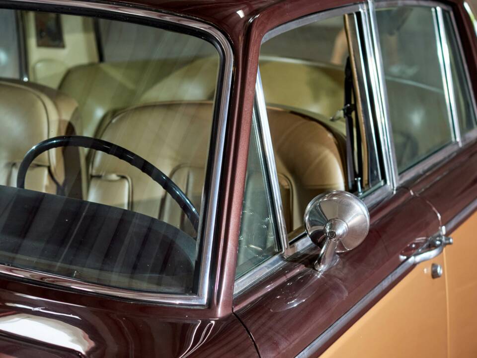 Bild 43/69 von Rolls-Royce Silver Shadow I (1971)