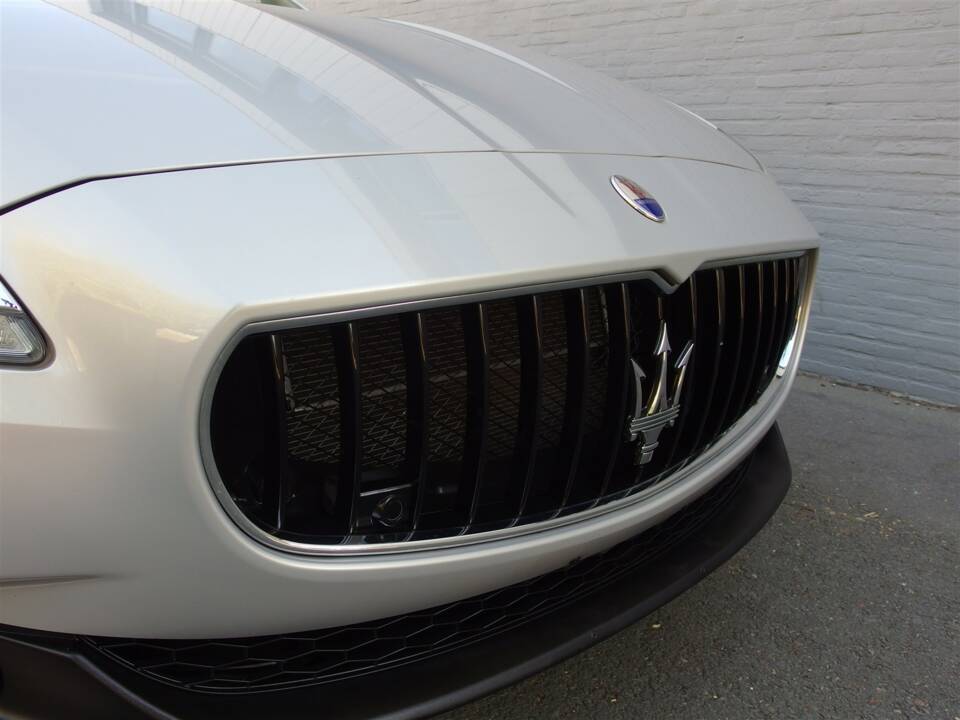Image 9/99 of Maserati Quattroporte GTS (2014)