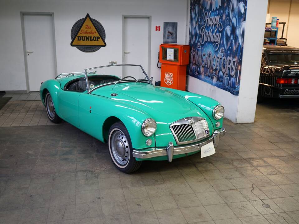 Image 1/39 de MG MGA 1500 (1958)