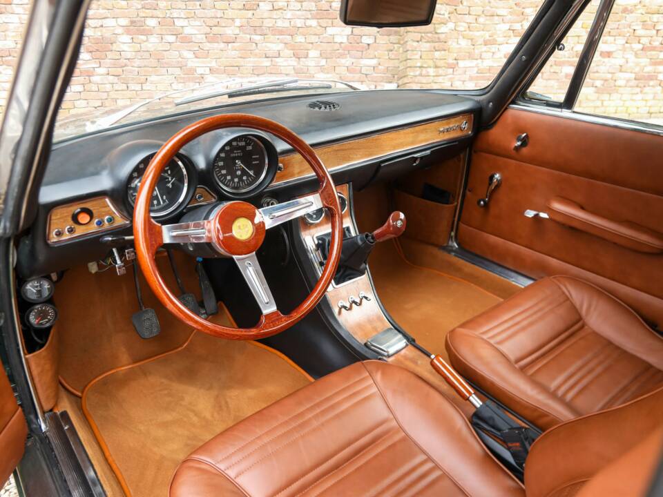 Bild 30/50 von Alfa Romeo 1750 GT Veloce (1971)