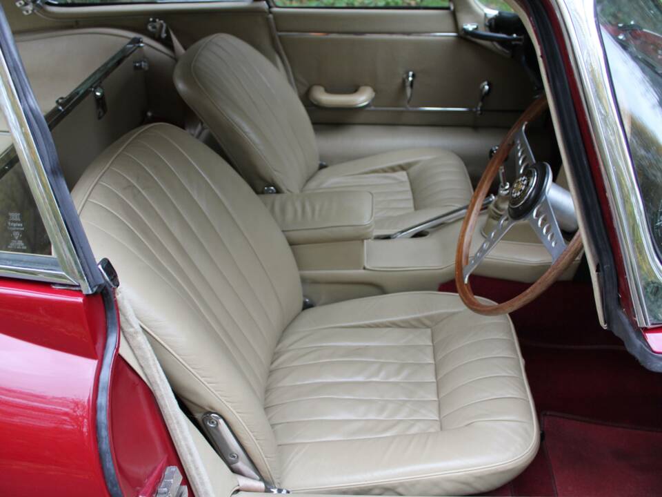 Afbeelding 8/18 van Jaguar E-Type (1967)