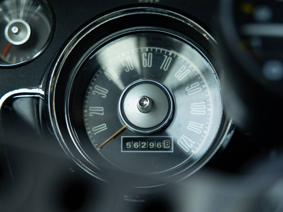 Image 34/44 of Ford Mustang 351 (1967)