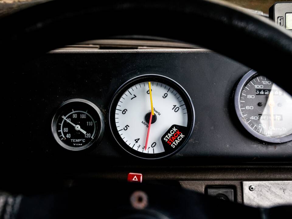 Bild 8/41 von Austin Metro (1986)