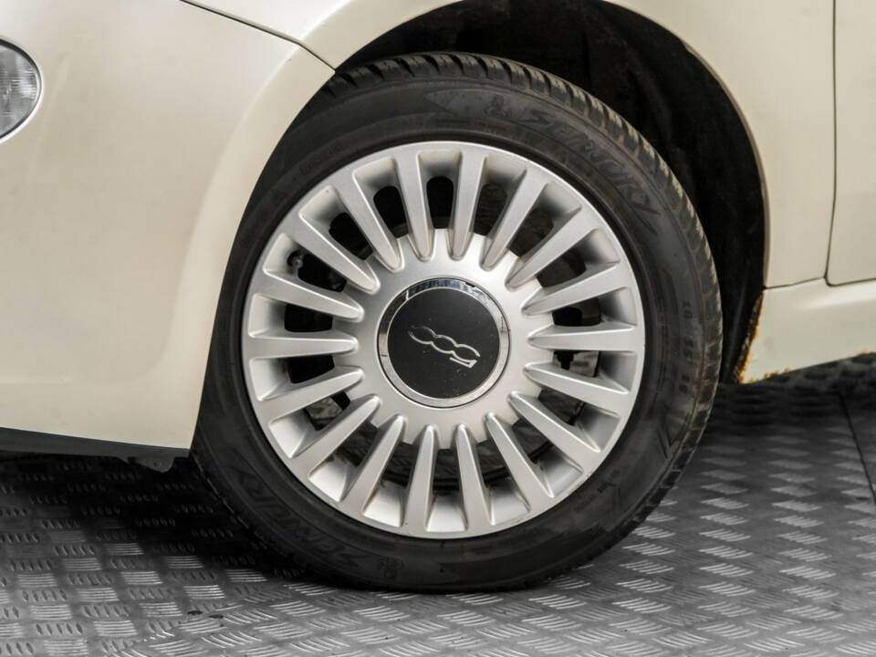Immagine 4/48 di FIAT 500 (2009)