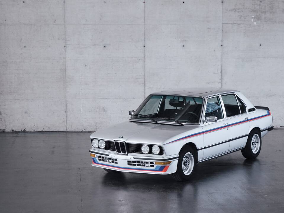 Bild 5/50 von BMW M 535i (1979)