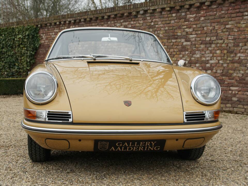 Immagine 32/50 di Porsche 911 2.0 (1965)