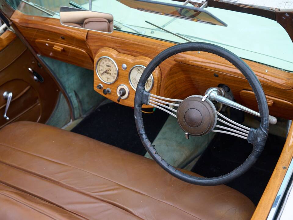 Bild 4/50 von Triumph 2000 Roadster (1949)