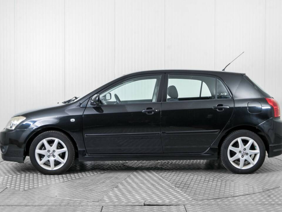 Bild 9/30 von Toyota Corolla 1.6 VVT-i (2005)