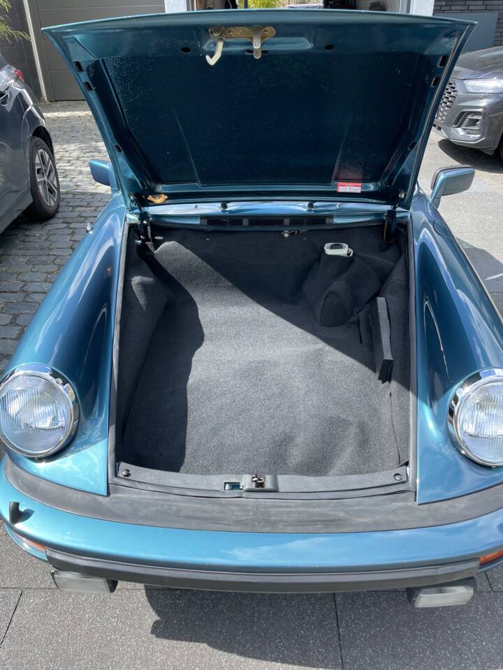 Image 6/18 of Porsche 911 SC 3.0 (1977)