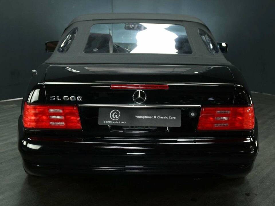 Imagen 5/30 de Mercedes-Benz SL 500 (1998)