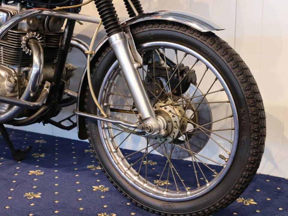 Image 11/26 of Honda CB 200 (1976)