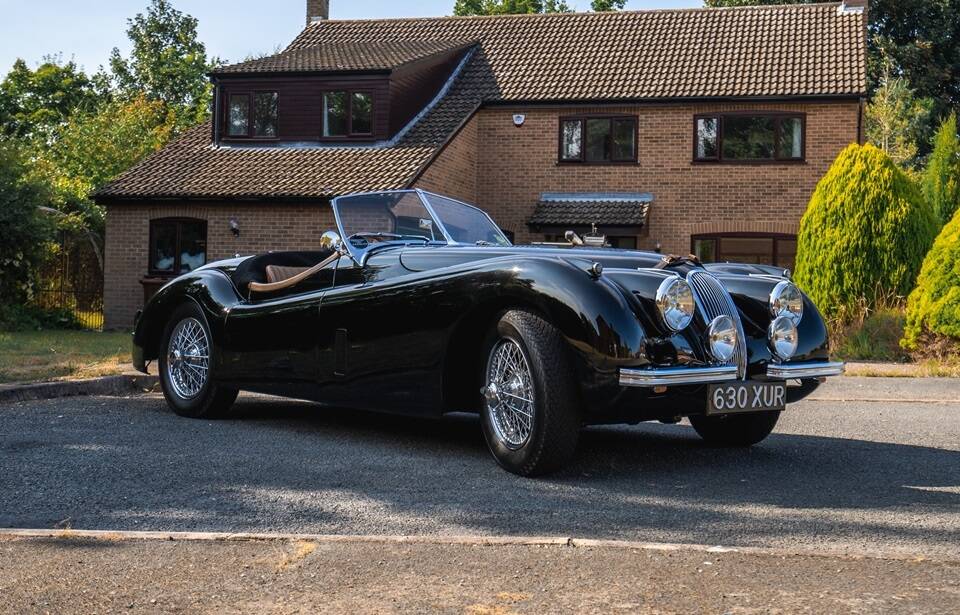 Immagine 7/50 di Jaguar XK 120 OTS (1952)