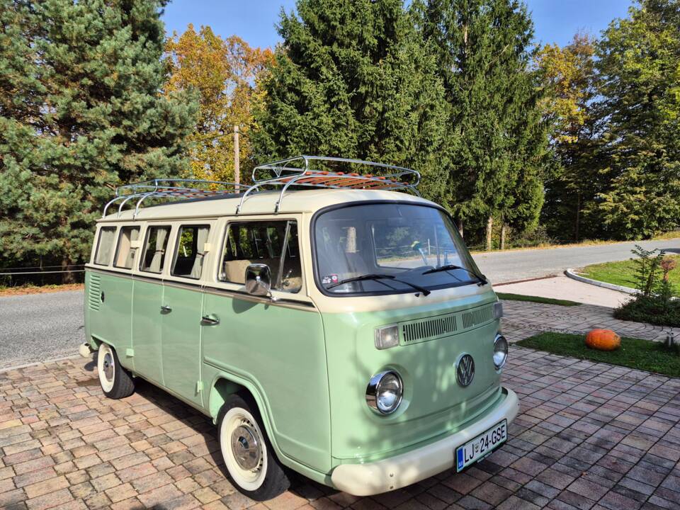 Image 7/30 de Volkswagen T2 Brasil Camper (1982)