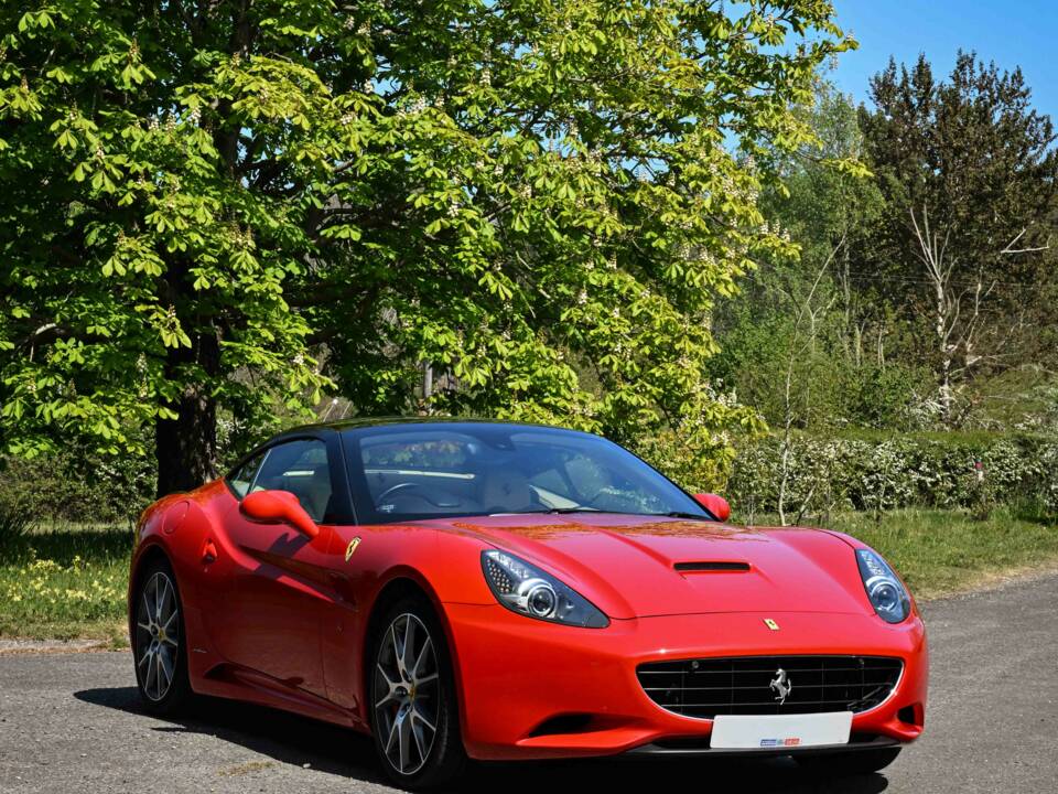 Afbeelding 31/50 van Ferrari California (2011)