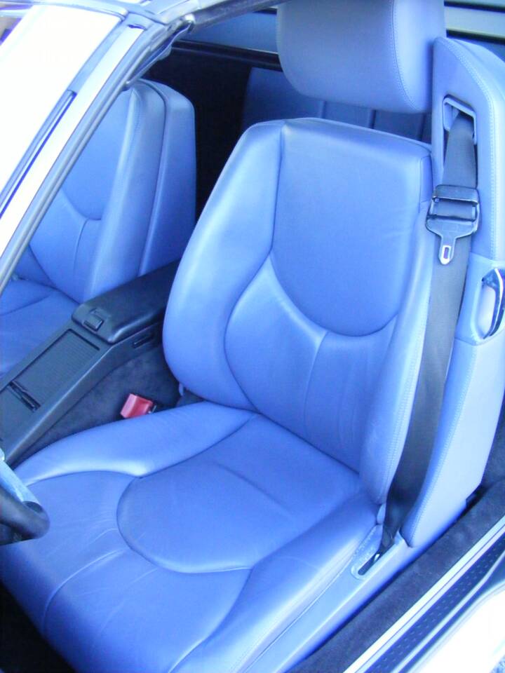 Immagine 4/39 di Mercedes-Benz SL 320 (1997)