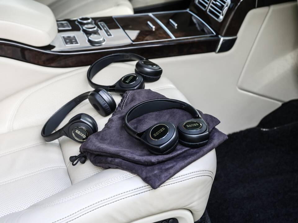 Imagen 29/49 de Land Rover Range Rover Sport SVR (2014)