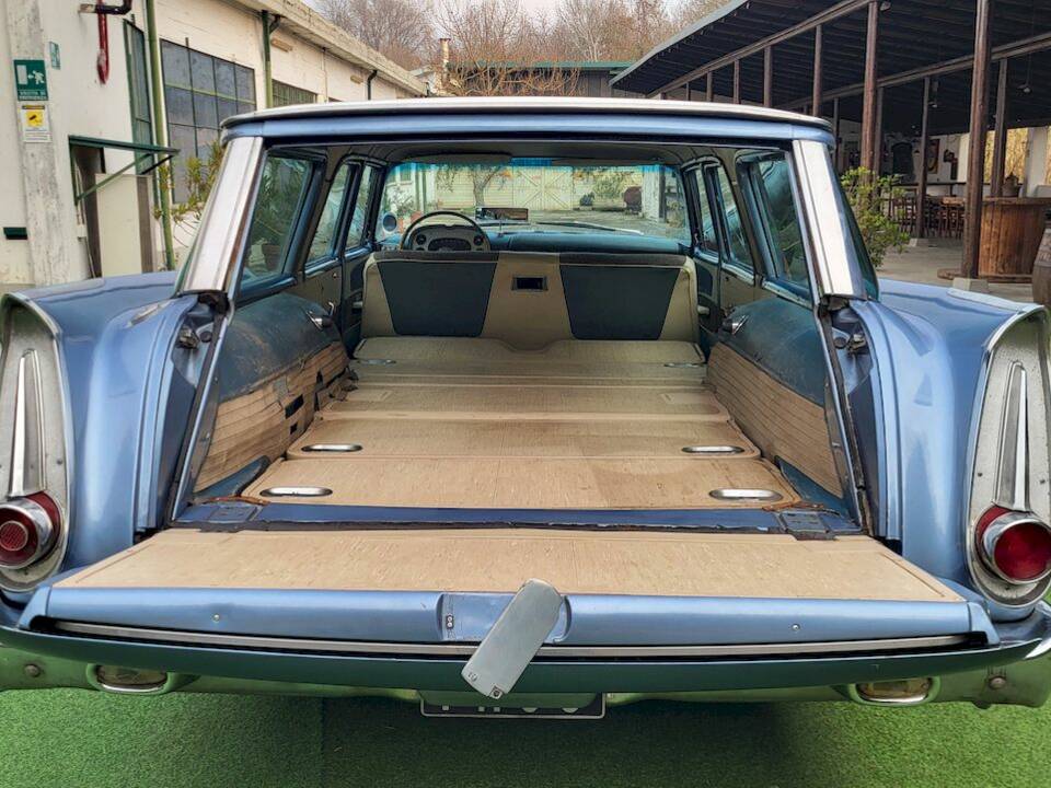 Bild 66/79 von Plymouth Sport Suburban (1958)