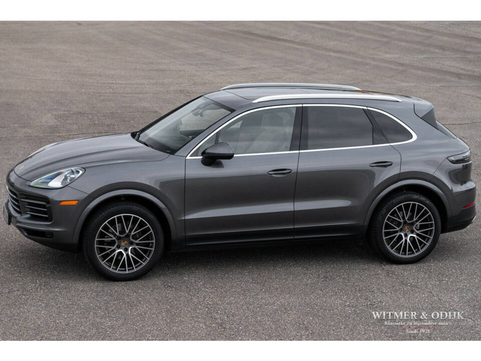 Image 1/38 of Porsche Cayenne (2019)